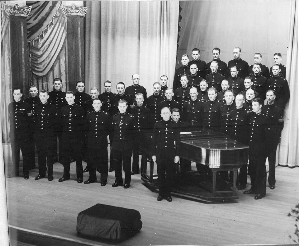 police choir Kings  October 1944